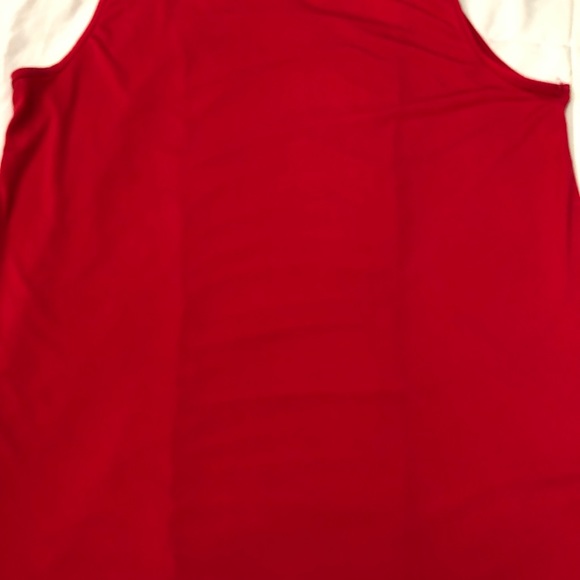 CUTE RED TOP - Picture 2 of 3